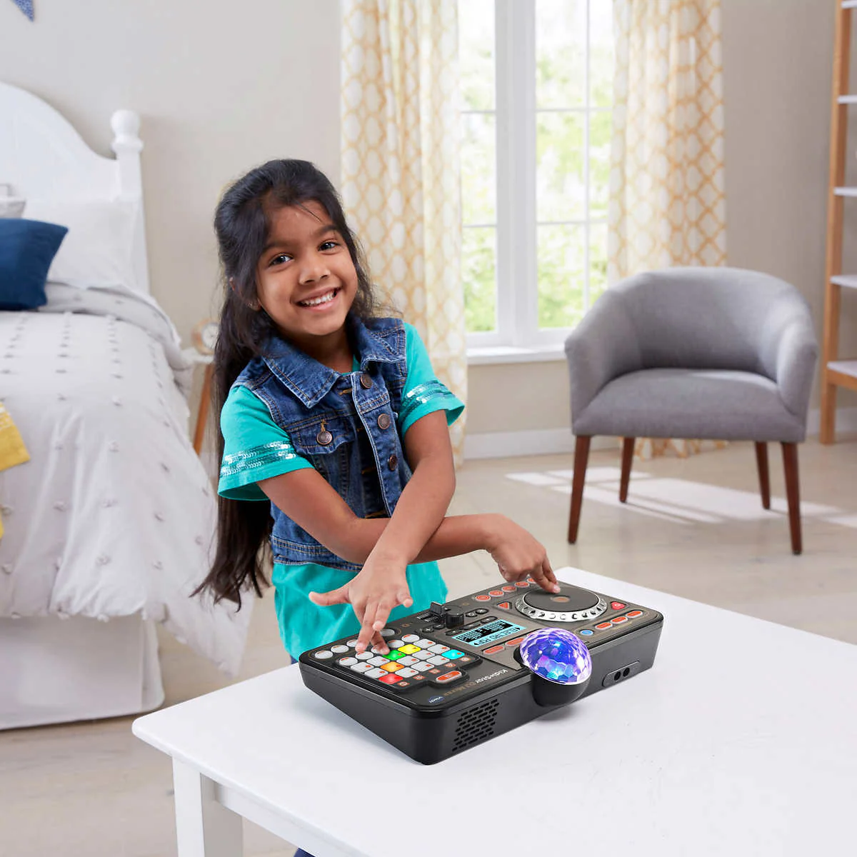 VTech - Kidistar DJ Mixer - Image 2
